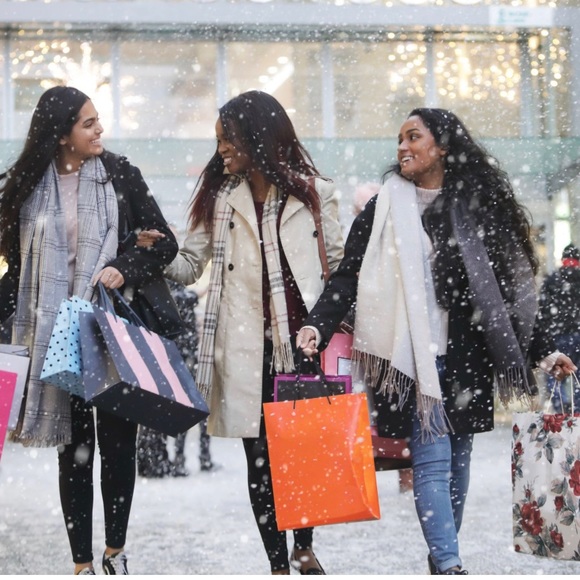 Share 2 Low start to the Blue - Tray is open Show -Show 8:00EST 28 September - Picture 6 of 15